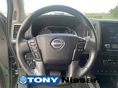 Used 2023 Nissan Frontier SV w/ Technology Package AWD/4WD image 32