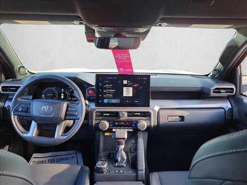 Used 2026 Toyota 4Runner TRD Off-Road Premium AWD/4WD image 18