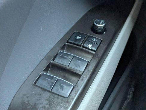 Used 2023 Toyota Camry XLE w/ Navigation Package image 21