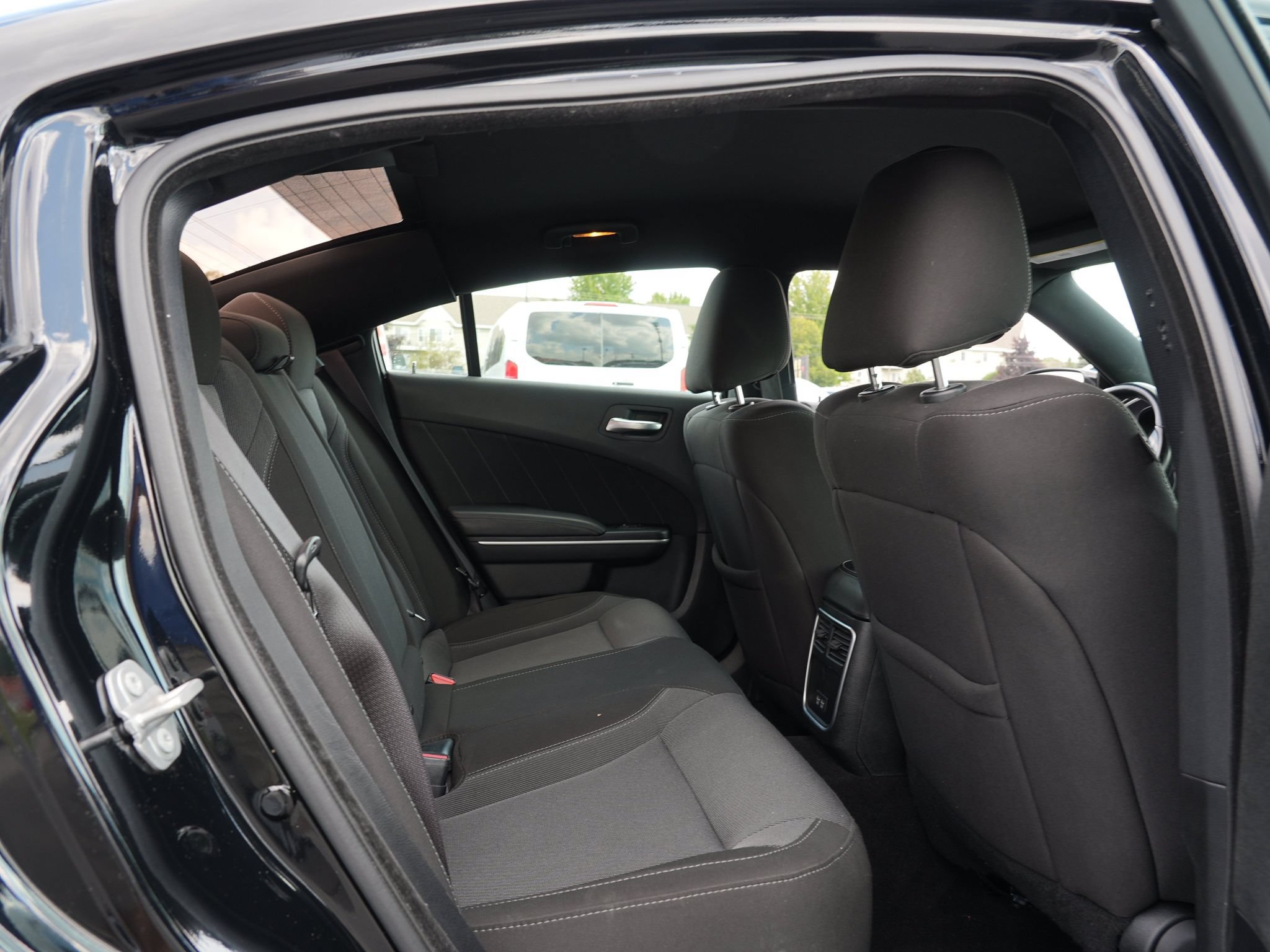 Used 2020 Dodge Charger SXT AWD/4WD image 28
