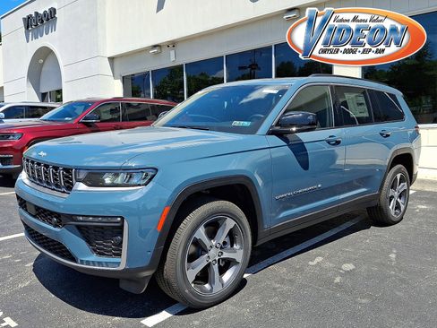 New 2026 Jeep Grand Cherokee L Limited w/ Luxury Tech Group II AWD/4WD image 1