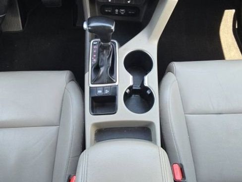 Used 2018 Kia Sportage EX FWD image 38