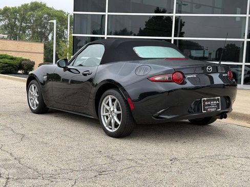 Used 2016 MAZDA MX-5 Miata Sport RWD image 5