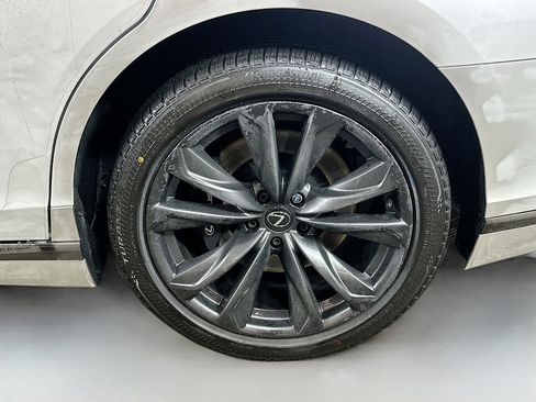 Used 2025 Lexus LS 500 F Sport image 30