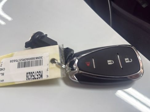 Used 2021 Chevrolet Blazer LT FWD image 25