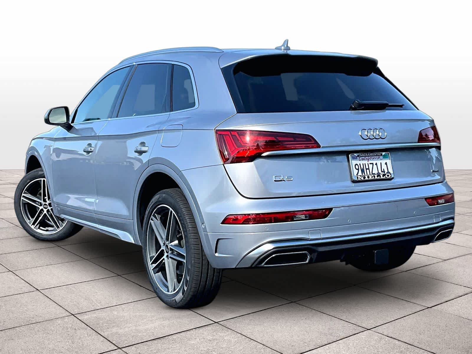 Used 2022 Audi Q5 e Prestige AWD/4WD image 17