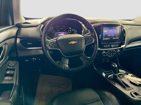 Used 2020 Chevrolet Traverse LT AWD/4WD image 22