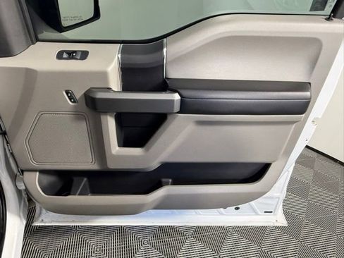 Used 2016 Ford F150 XLT image 51