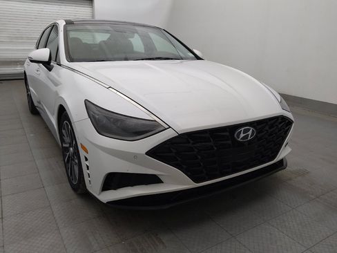 Used 2020 Hyundai Sonata Limited FWD image 13