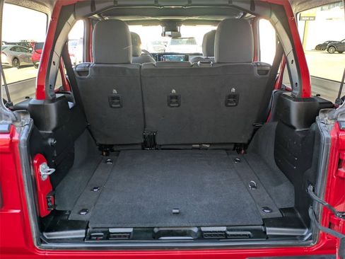 Used 2024 Jeep Wrangler Sport S image 26