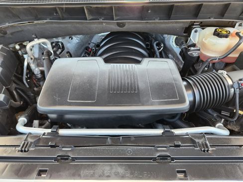 Used 2020 Chevrolet Silverado 1500 LTZ w/ LTZ Texas Edition RWD image 30