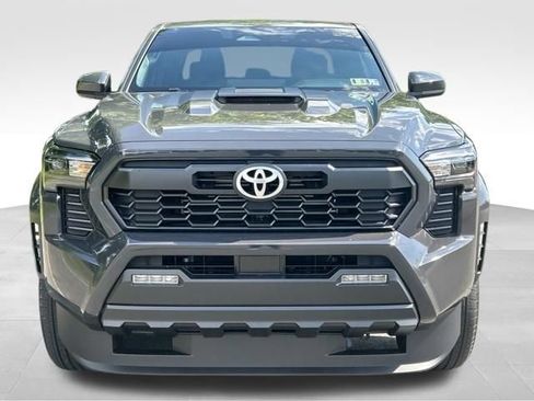 Certified 2024 Toyota Tacoma TRD Sport AWD/4WD image 8