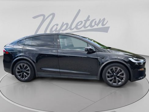 Used 2022 Tesla Model X Plaid AWD/4WD image 3