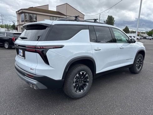 New 2026 Chevrolet Traverse Z71 w/ Enhanced Driving Package AWD/4WD image 5