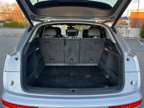 Used 2018 Audi Q5 2.0T Premium image 10