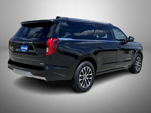 Used 2025 Ford Expedition Max Platinum AWD/4WD image 5