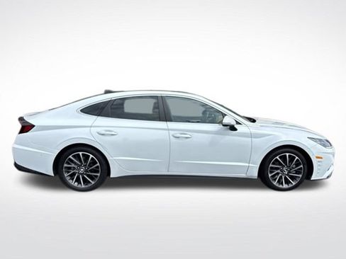 Used 2020 Hyundai Sonata Limited w/ Preferred Accessory Package FWD image 8