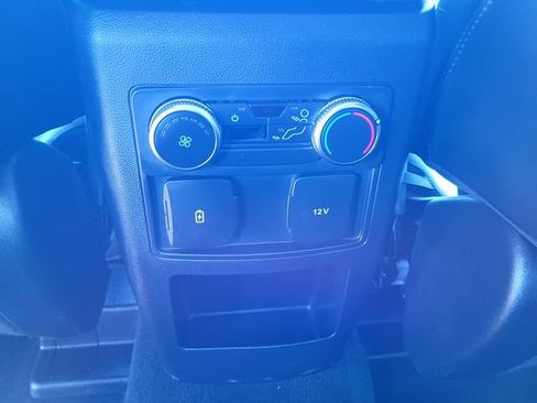 Certified 2021 Ford Explorer XLT w/ Equipment Group 202A RWD image 14