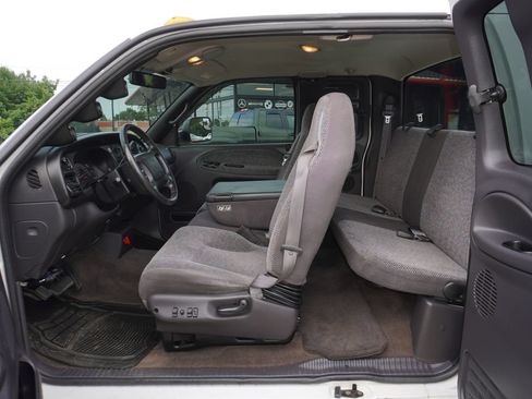 Used 2002 Dodge Ram 3500 Truck 2WD Quad Cab image 25