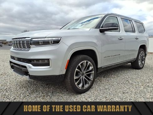 Used 2025 Jeep Grand Wagoneer Series III w/ HD Trailer Tow Package image 4