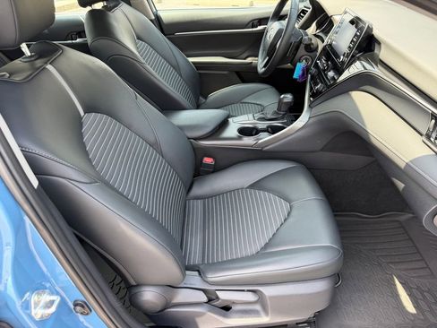 Used 2023 Toyota Camry SE FWD image 15