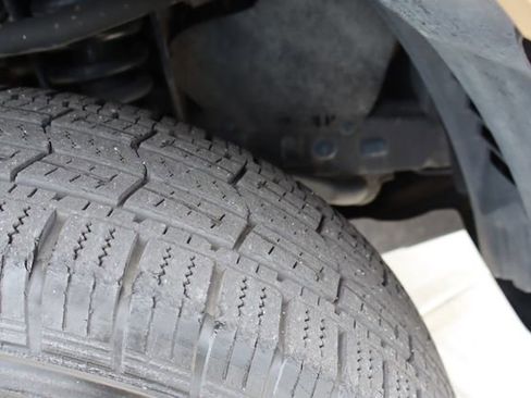 Used 2018 Toyota Tacoma SR5 RWD image 44