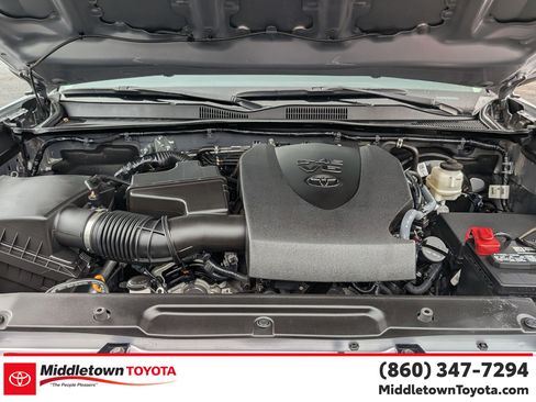Certified 2021 Toyota Tacoma SR AWD/4WD image 33