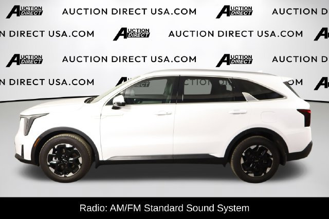 Used 2025 Kia Sorento S FWD image 5