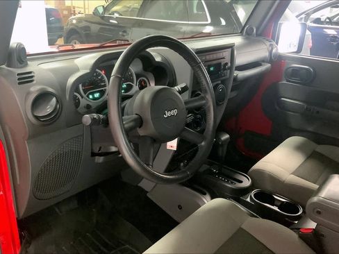 Used 2010 Jeep Wrangler Unlimited Sport AWD/4WD image 2