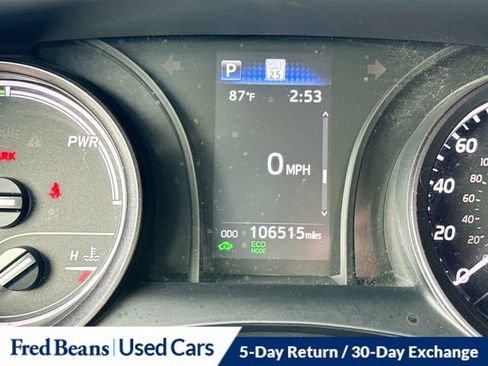 Used 2024 Toyota Camry SE FWD image 11