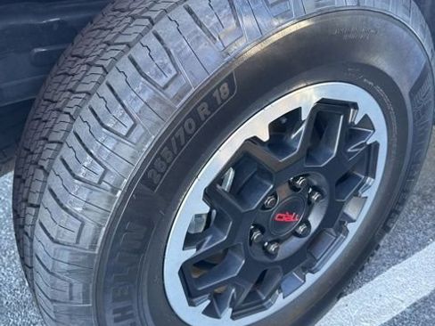 Used 2025 Toyota 4Runner TRD Off-Road Premium image 6