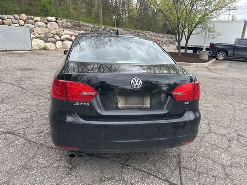 Used 2014 Volkswagen Jetta SE FWD image 4