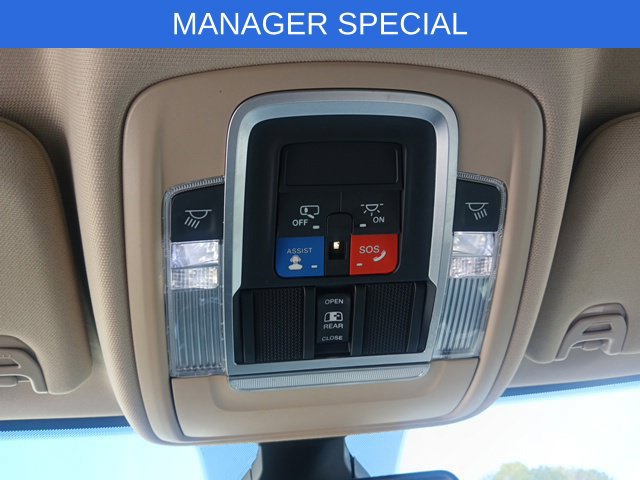 Used 2022 RAM 4500 Laramie AWD/4WD image 38