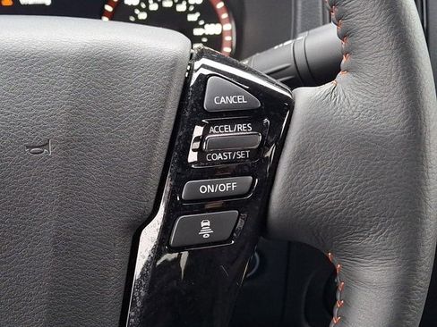 Used 2023 Nissan Frontier PRO-4X w/ Pro-4X Premium Package image 27