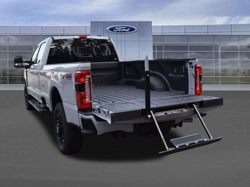 New 2026 Ford F250 XLT w/ XLT Premium Package image 18