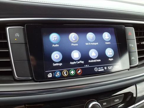 Used 2024 Buick Enclave Essence w/ Sport Touring Edition FWD image 32