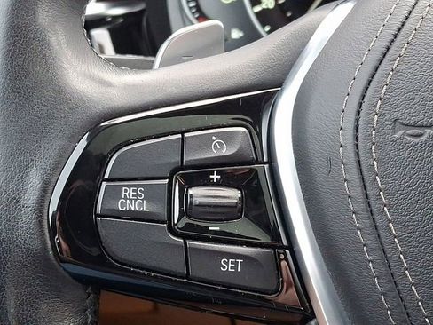 Used 2018 BMW 540i xDrive 540i xDrive image 24