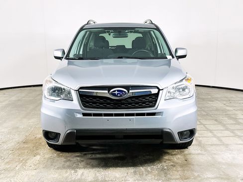 Used 2016 Subaru Forester 2.5i Premium AWD/4WD image 2