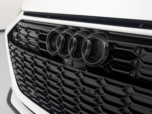 Used 2025 Audi RS 6 performance AWD/4WD image 42