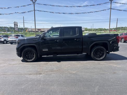 Used 2024 GMC Sierra 1500 Elevation AWD/4WD image 7