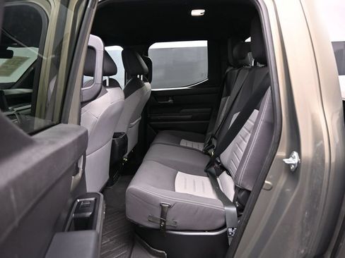 Used 2025 Toyota Tacoma TRD Sport AWD/4WD image 24