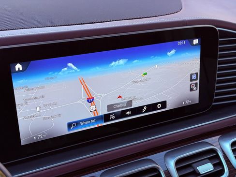 Used 2023 Mercedes-Benz Maybach GLS 600 4MATIC image 22