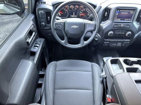 Used 2024 Chevrolet Silverado 1500 Custom Trail Boss AWD/4WD image 21