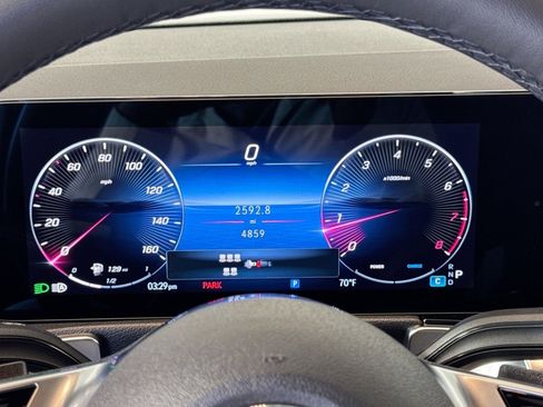 Used 2026 Mercedes-Benz GLB 250 4MATIC image 12
