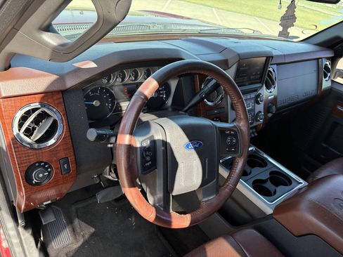 Used 2013 Ford F350 King Ranch w/ King Ranch w/Chrome Pkg AWD/4WD image 17