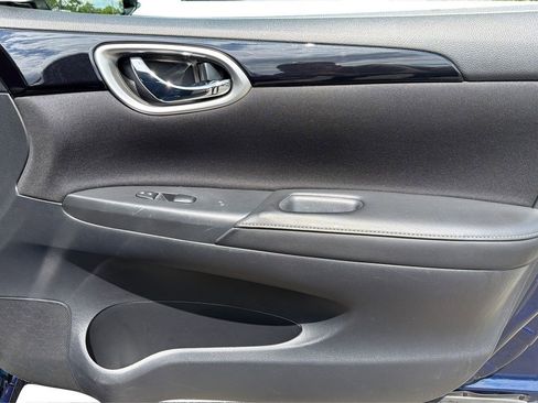 Used 2019 Nissan Sentra SV FWD image 20