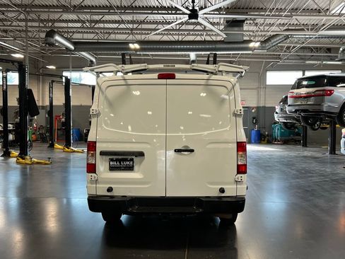 Used 2021 Nissan NV 1500 S image 6