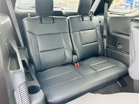 New 2026 Ford Explorer ST-Line image 38