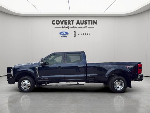 Used 2024 Ford F350 Lariat w/ FX4 Off-Road Package AWD/4WD image 2