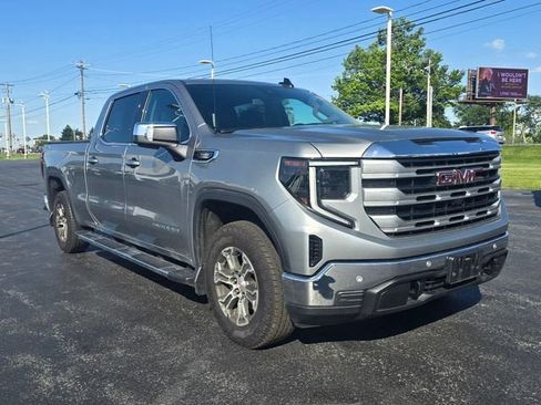 Used 2024 GMC Sierra 1500 SLE w/ Preferred Package AWD/4WD image 3